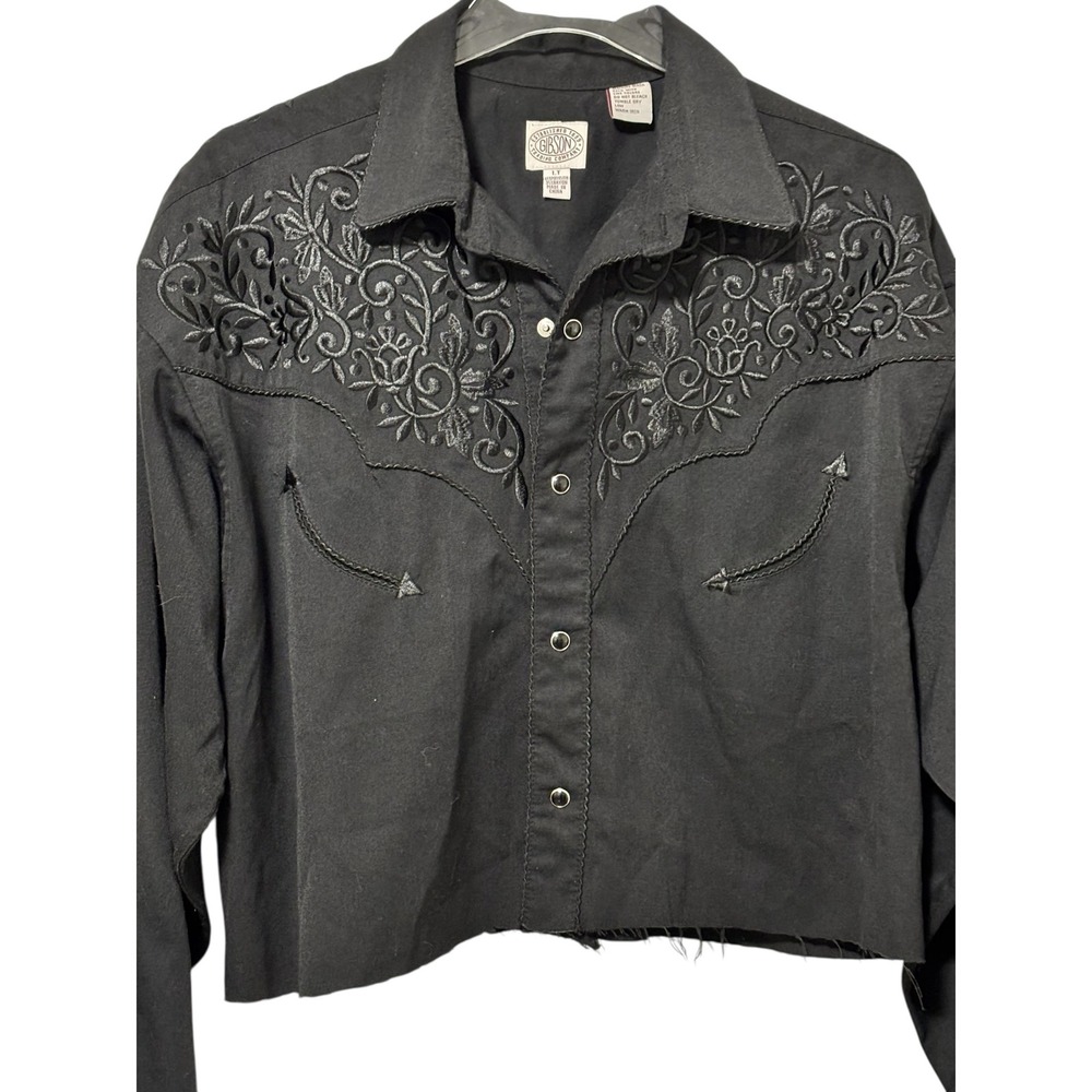 Gibson Trading Company Black Western Embroidered Cropped Long Sleeve Shirt - B13 - Picture 2 of 8